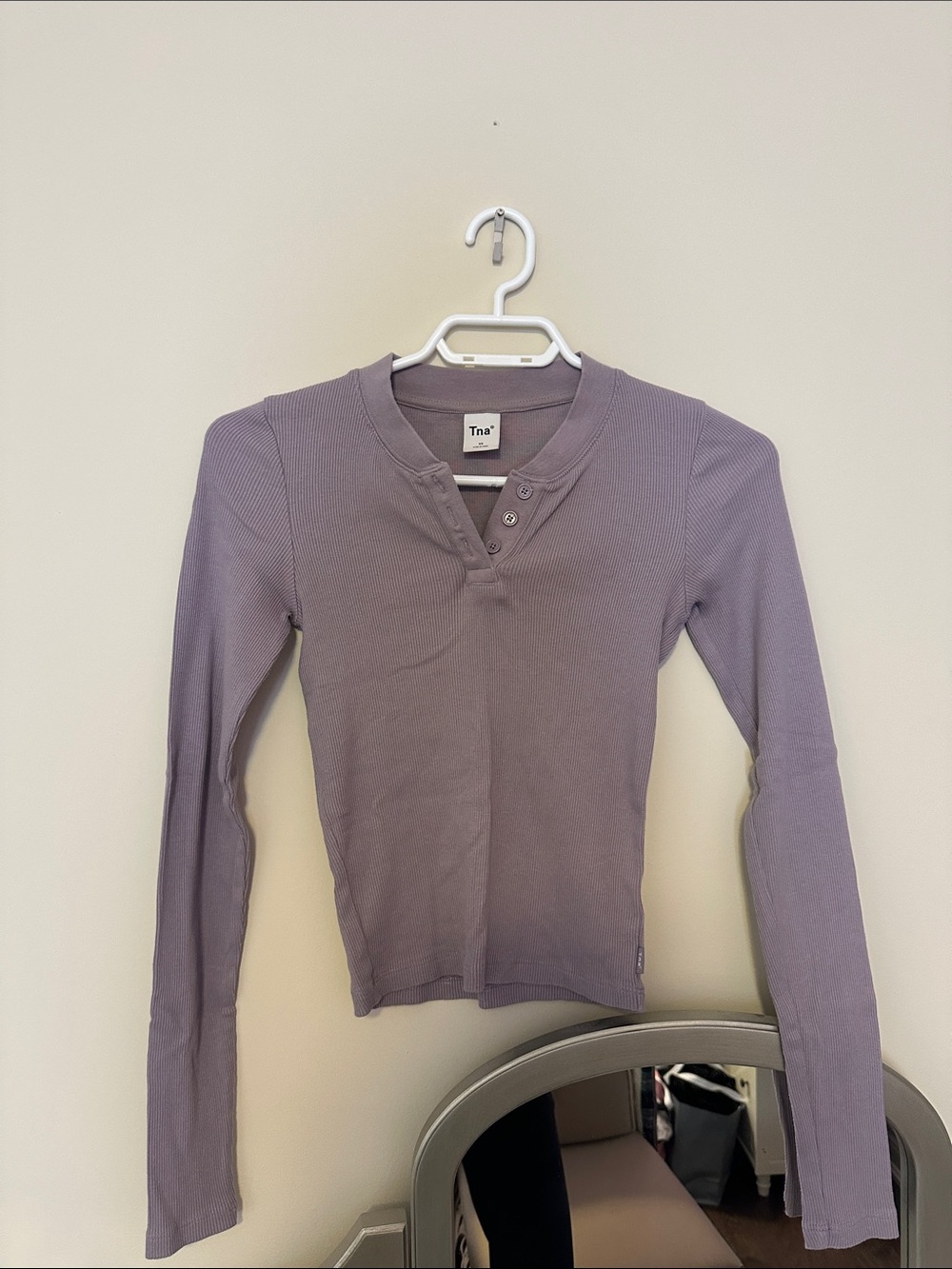 Aritzia Longsleeve
